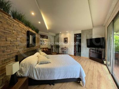 Apartaestudio en venta en Loma De San Julian, Medellín, 92 m² · foto 10 de 14