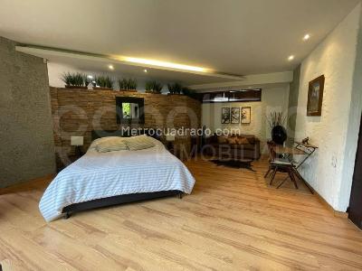 Apartaestudio en venta en Loma De San Julian, Medellín, 92 m² · foto 11 de 14