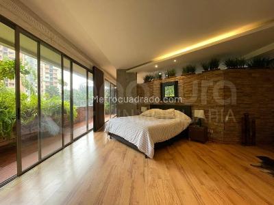 Apartaestudio en venta en Loma De San Julian, Medellín, 92 m² · foto 12 de 14