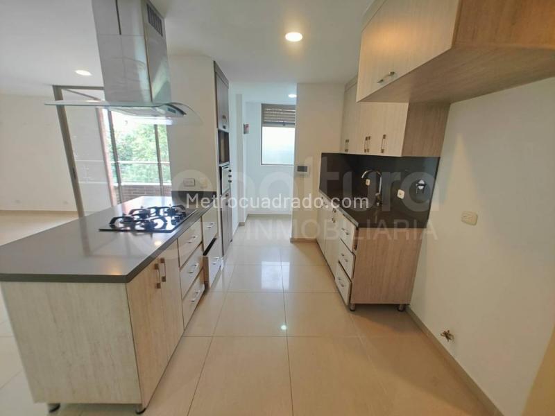 3BR Apartment in Bosques De Zuñiga (165 m²)