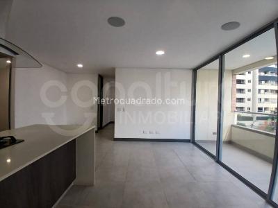 Apartamento en arriendo en Ciudad Del Rio, Medellín · foto 3 de 15