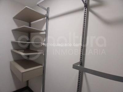 Apartamento en arriendo en Ciudad Del Rio, Medellín · foto 10 de 15