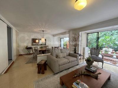 Casa de 3 alcobas en venta en Castropol, Medellín, 256 m² · foto 5 de 20