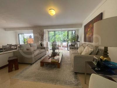 Casa de 3 alcobas en venta en Castropol, Medellín, 256 m² · foto 6 de 20