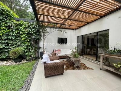 Casa de 3 alcobas en venta en Castropol, Medellín, 256 m² · foto 12 de 20