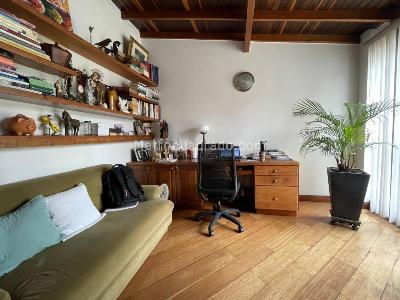 Casa de 3 alcobas en venta en Castropol, Medellín, 256 m² · foto 18 de 20