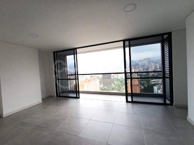 Apartamento de 3 alcobas en venta en Los Colores, Medellín, 89 m² · foto 4 de 18