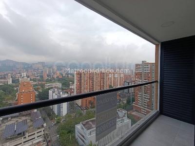 Apartamento de 3 alcobas en venta en Los Colores, Medellín, 89 m² · foto 5 de 18