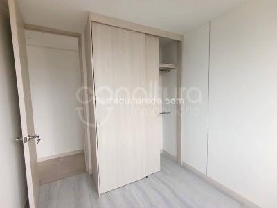 Apartamento de 3 alcobas en venta en Los Colores, Medellín, 89 m² · foto 13 de 18