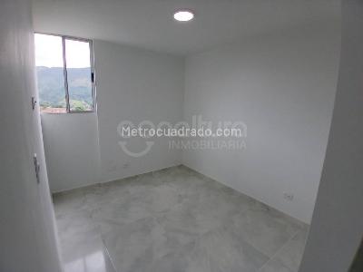 Apartamento en venta en San Antonio De Prado, Medellín · foto 5 de 15
