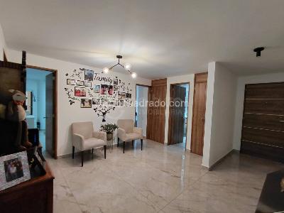 Apartamento en venta en Milla De Oro, Medellín · foto 10 de 18