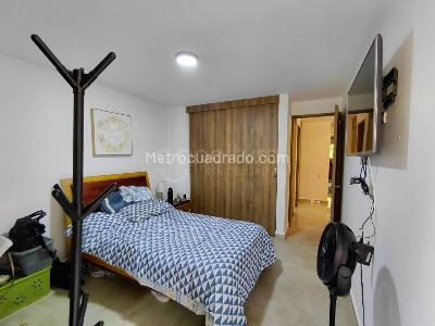 Apartamento en venta en Milla De Oro, Medellín · foto 3 de 18