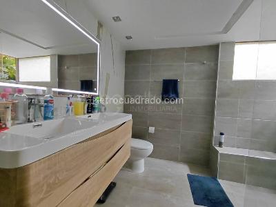 Apartamento en venta en Milla De Oro, Medellín · foto 5 de 18