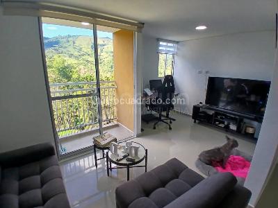 Apartamento en venta en San Antonio De Prado, Medellín · foto 4 de 13