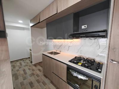 Apartamento de 2 alcobas en venta en Guayabalia, Itagüí, 58 m² · foto 2 de 14