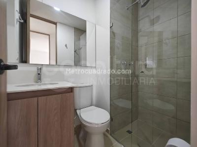 Apartamento de 2 alcobas en venta en Guayabalia, Itagüí, 58 m² · foto 13 de 14