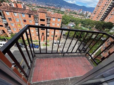 Apartamento en venta en San Javier, Medellín · foto 6 de 20