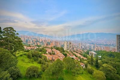 Apartamento de 3 alcobas en venta en Las Palmas, Medellín, 140 m² · foto 2 de 15
