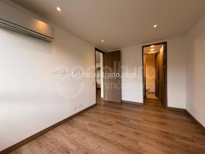 Apartamento de 2 alcobas en venta en Los Balsos, Medellín, 94 m² · foto 9 de 15