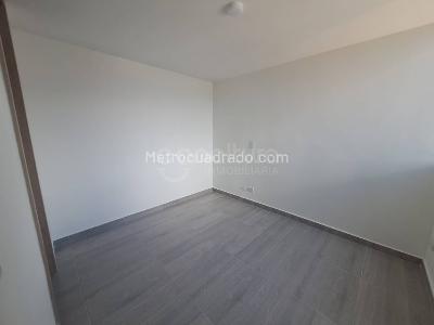 Apartamento de 2 alcobas en venta en Serramonte, Bello, 63 m² · foto 9 de 13