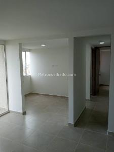 Apartamento de 2 alcobas en venta en Amazonia, Bello, 52 m² · foto 5 de 9