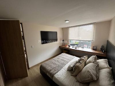 Apartamento de 2 alcobas en venta en San Jose, Sabaneta, 64 m² · foto 9 de 15