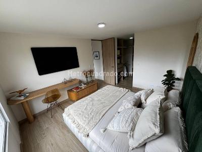 Apartamento de 2 alcobas en venta en San Jose, Sabaneta, 64 m² · foto 10 de 15