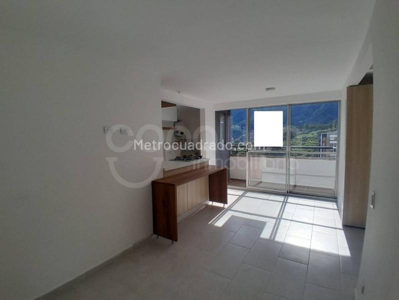 Piso – Bello - Vista 2