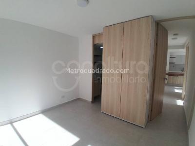 Apartamento de 3 alcobas en venta en San Gabriel, Bello, 50 m² · foto 10 de 20