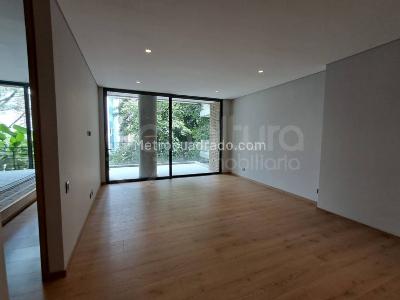 Apartamento en arriendo en El Poblado, Medellín · foto 4 de 8