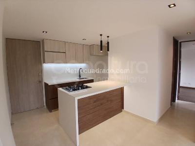 Apartamento de 2 alcobas en venta en Guayabalia, Itagüí, 57 m² · foto 3 de 12