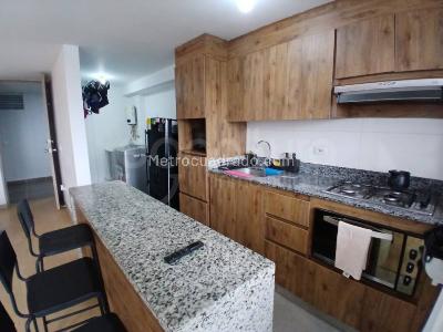 Apartamento en venta en La Mina, Envigado · foto 2 de 17