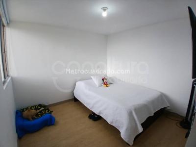 Apartamento en venta en La Mina, Envigado · foto 8 de 17