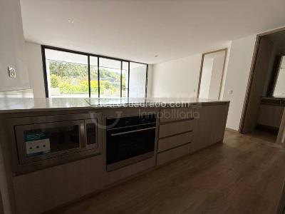 Apartamento de 2 alcobas en venta en Rionegro, Rionegro, 106 m² · foto 2 de 20