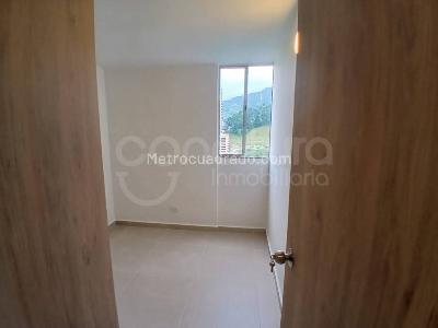 Apartamento de 3 alcobas en venta en Vereda Cañaveralejo, Sabaneta, 55 m² · foto 11 de 16