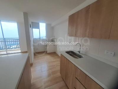 Apartamento de 2 alcobas en venta en Serramonte, Bello, 54 m² · foto 2 de 8