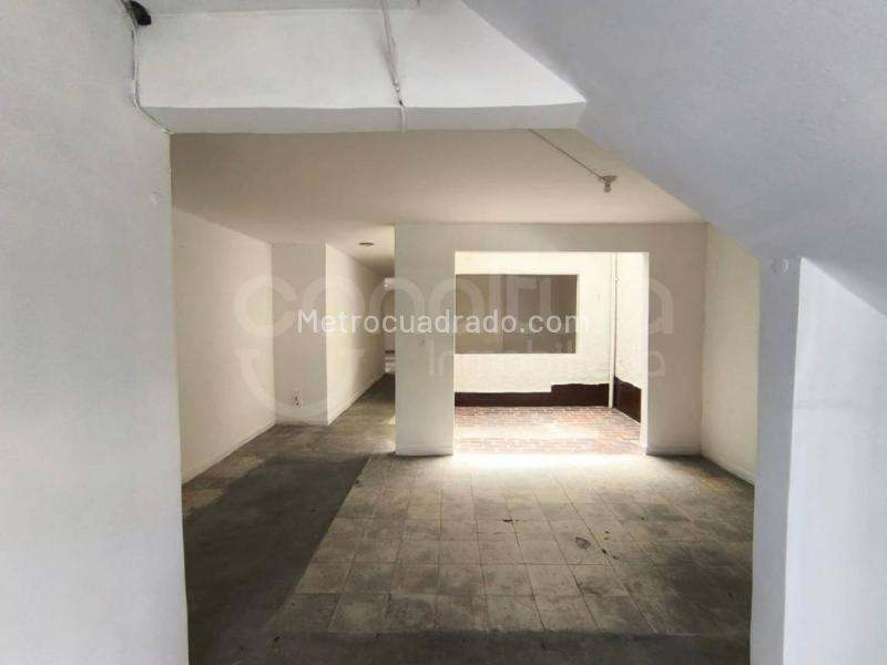 Commercial 3BR House in Belen Parque - 2