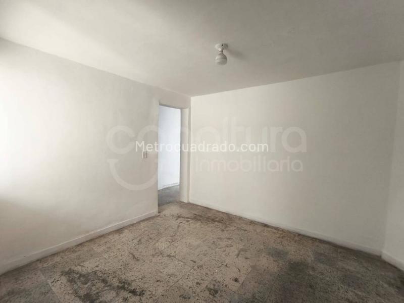 Commercial 3BR House in Belen Parque - 6