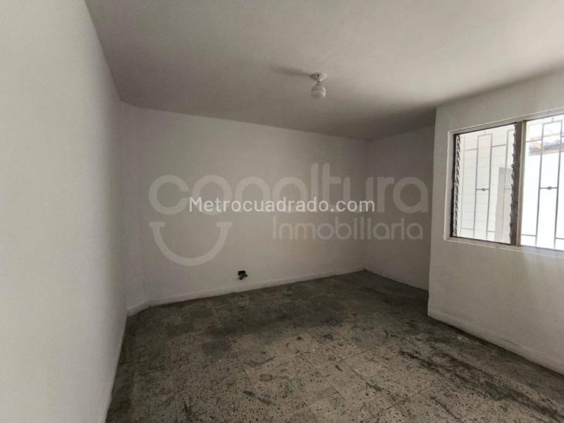 Commercial 3BR House in Belen Parque - 7