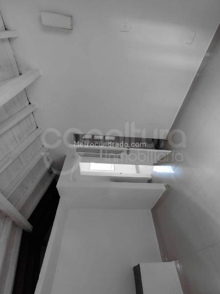 Casa Comercial de 3 Alcobas en el Corazón del Poblado - 6