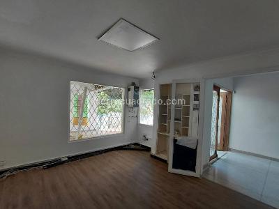 House for rent in Milla De Oro, Medellín