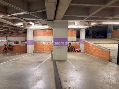 Apartamento de 3 alcobas en arriendo en Castropol, Medellín, 125 m² · foto 17 de 17