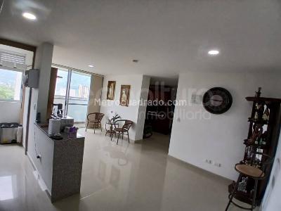 Apartamento en venta en Suramerica, Itagüí · foto 2 de 12