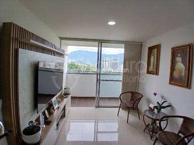 Apartamento en venta en Suramerica, Itagüí · foto 3 de 12