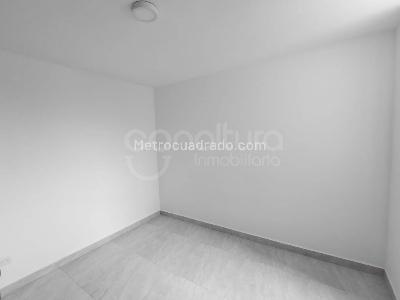 Apartamento en venta en San Antonio De Prado, Medellín · foto 7 de 12