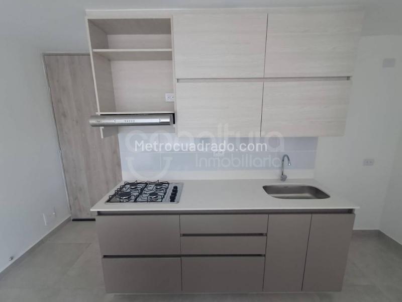 Hermoso Apartamento en Arriendo de 3 Alcobas en Aves María