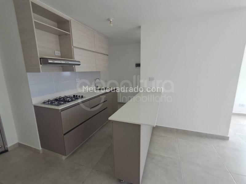 Beautiful 3BR Apartment for Rent in Aves María, Sabaneta - 2