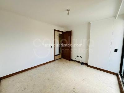 Apartamento de 3 alcobas en arriendo en Castropol, Medellín, 130 m² · foto 7 de 15
