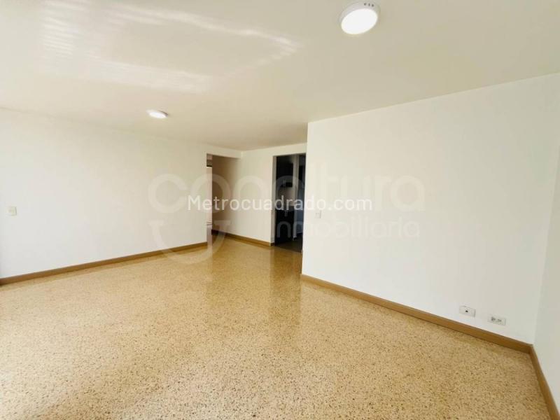 2BR Apartment in San Lucas (90 m²) - 4