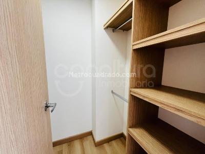 Apartamento de 2 alcobas en arriendo en San Lucas, Medellín, 90 m² · foto 10 de 15
